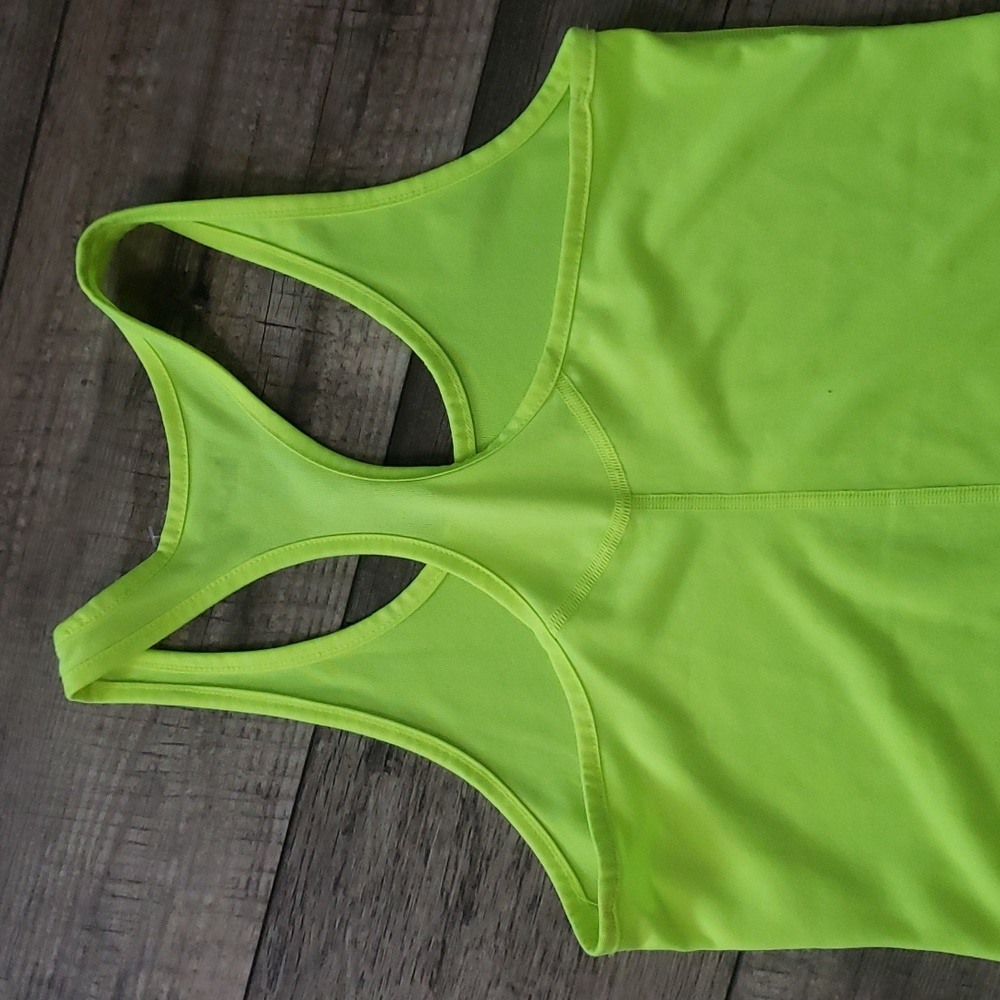 Nike Dri-fit Tank Top - Picture 7 of 7